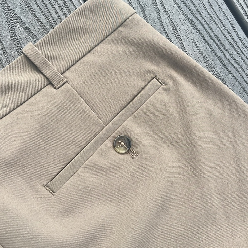 Van Heusen Men's Khaki Dress Pants - Picture 7 of 9
